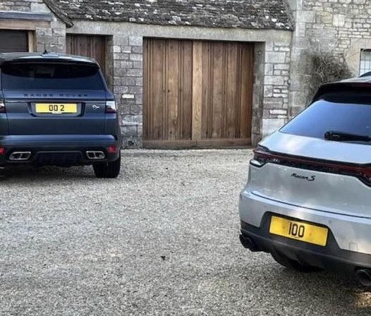 Number Plate All Number Look OO 2 and 1 OO